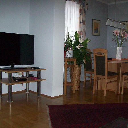 Riedl Gaestewohnung Klagenfurt am Woerthersee Exterior photo